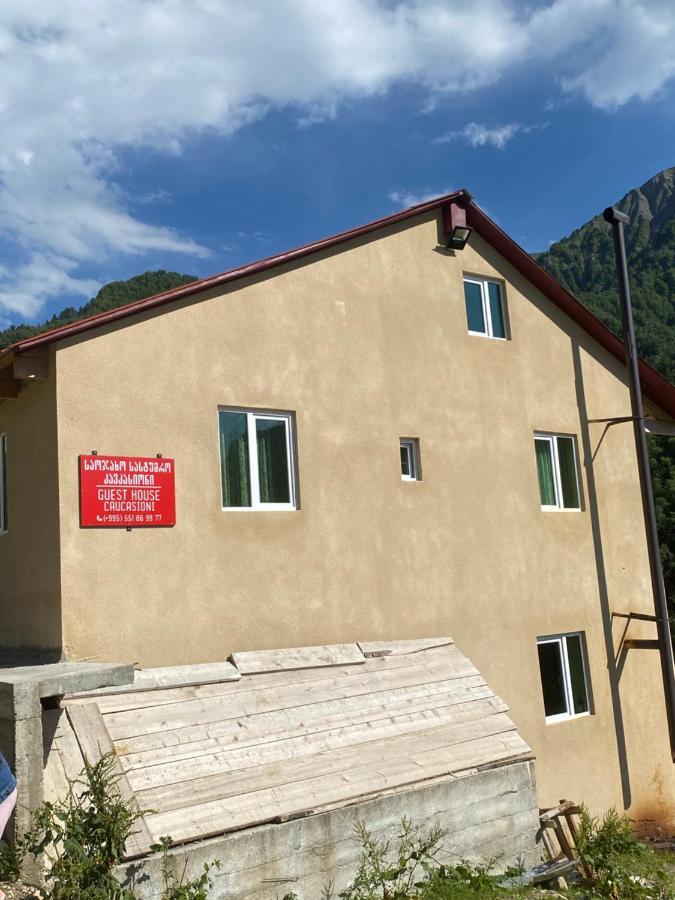 Guest House Caucasioni Adishi Eksteriør bilde